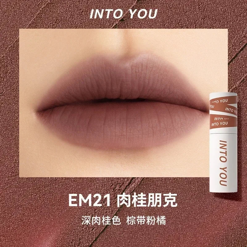 Lip Gloss Mate